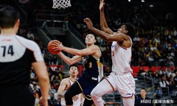 乐鱼体育-40分惨败后又输了10分！广东惨遭上海双杀：杜锋恐裁掉萨林杰？